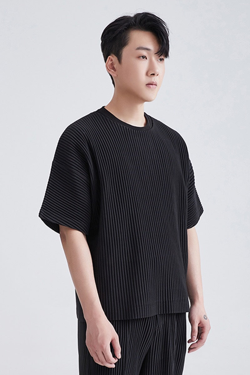 Miyake Garage pleated men's crew neck short sleeve top loose casual five-quarter sleeve solid color summer T-shirt JK020