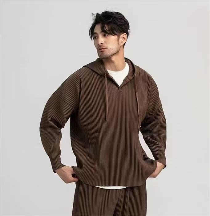Japanese Miyake style classic pleated JK110 hooded sweatshirt loose casual simple drawstring pullover hoodie menswear