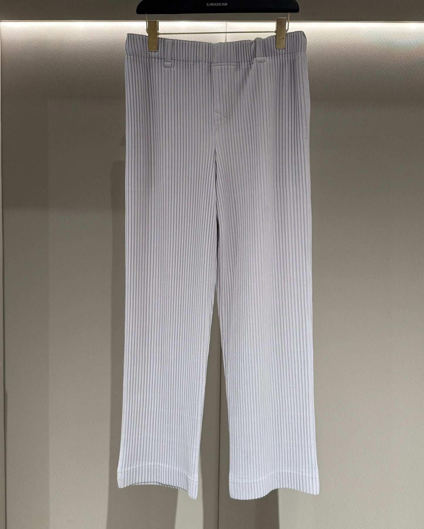 Men’s Pleated Polo Shirt — Miyake-Inspired Minimalist Design, Luxurious Texture, Breathable & Stretchy